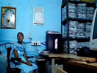 মাই এর ছোট মাই গুদ দুর্দশা বাংলাদেশি বৌদির চোদাচুদি